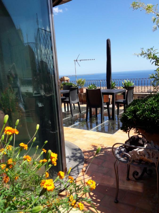 B&B Varo Taormina Zewnętrze zdjęcie